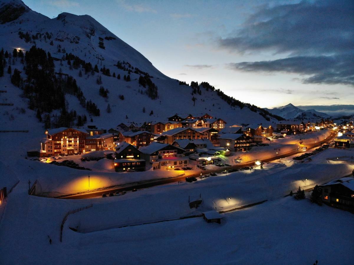Andi's Skihotel Obertauern Bagian luar foto